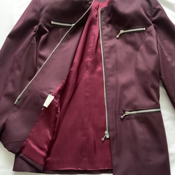 Jacket/skirt suit - Picture 7 of 7